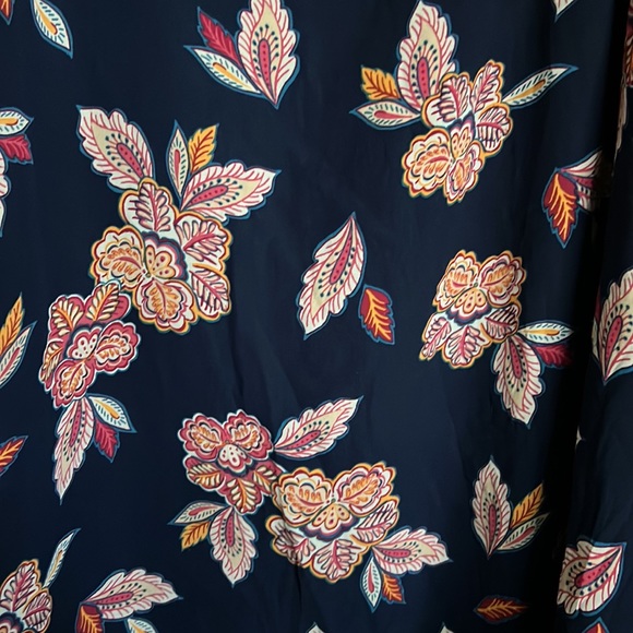 Loft Floral Tank Top - Picture 3 of 5